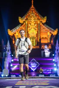 BIB: 199, 287
                            <button type="button" onclick="openModal(22644422)" class="btn btn-primary btn-sm float-right btn-popup" data-toggle="modal" data-target=".modal-high-quality">
                        <i class="fas fa-shopping-cart"></i> Add to Cart
                    </button>
                                            <button type="button" onclick="isThisMe(22644422, true)" class="btn btn-success btn-sm float-right btn-popup btn-isme hidden" data-toggle="tooltip" data-placement="bottom" title="นี่คือรูปของคุณใช่ไหม คลิกที่นี่เพื่อเอาเข้าอัลบั้ม">
                        <i class="fas fa-plus"></i> Add to album
                    </button>
                    <button type="button" onclick="isThisMe(22644422, false)" class="btn btn-warning btn-sm float-right btn-popup btn-isnotme hidden">
                        <i class="fas fa-ban"></i> Remove from album
                    </button>